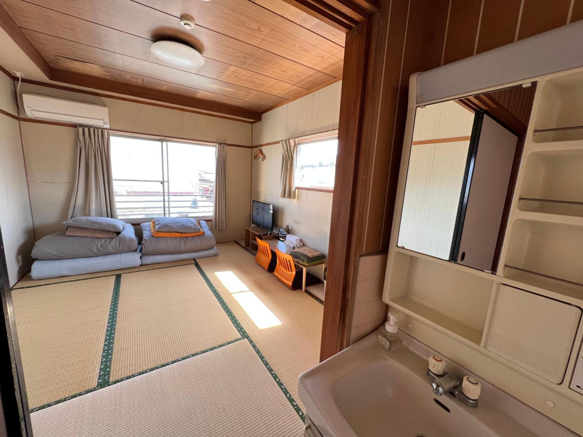Hostel Oe Yoshinogawa エクステリア 写真
